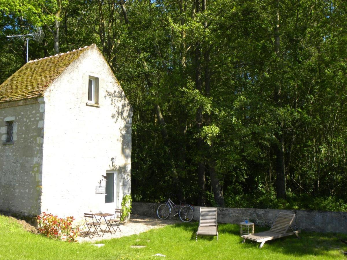 Bed and Breakfast Domaine Du Gue Du Roi Cléry-Saint-André Exterior foto